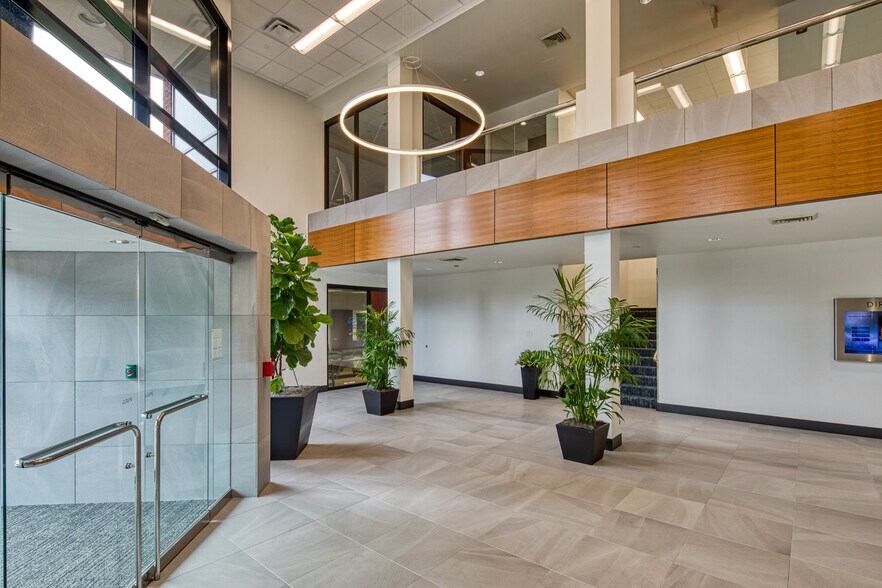 484 Viking Dr, Virginia Beach, VA 23452 Office