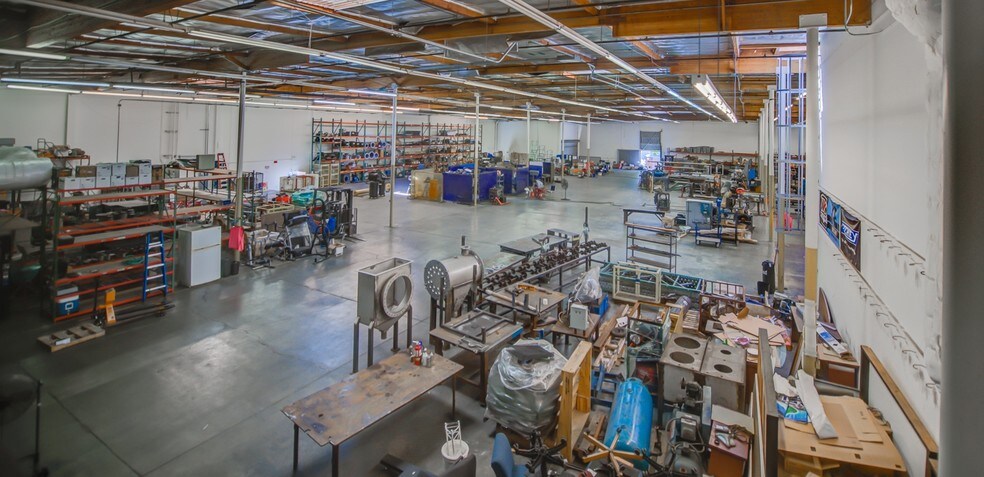 More Photos Of 1490 W Walnut Pky, Compton Warehouse For Sale