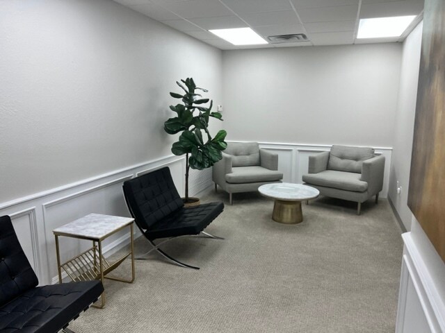 More Photos Of 6300 NW Expressway, Oklahoma City Medical For Sale