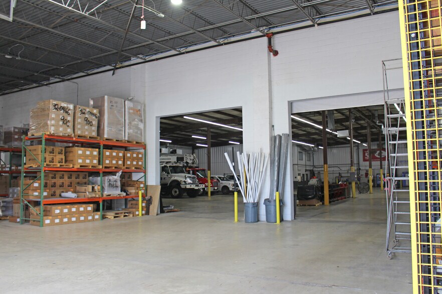 More Photos Of 101 Ritchie Rd, Capitol Heights Warehouse For Sale