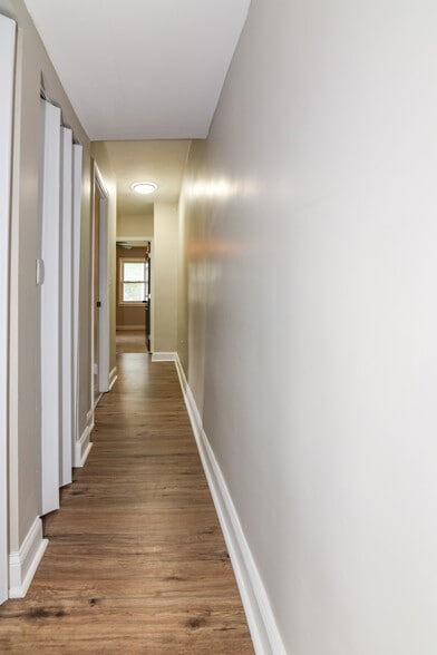 More Photos Of 15 Sollers Point Rd, Dundalk Multifamily For Sale