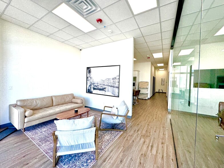 More Photos Of 203 Brand Ln, Stafford Office Residential For Sale