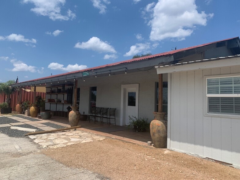 Primary Photo Of 22214 State Highway 71 W, Spicewood Storefront Retail Office For Lease