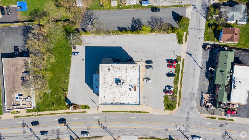 More Photos Of 1740 E Joppa Rd, Parkville General Retail For Sale