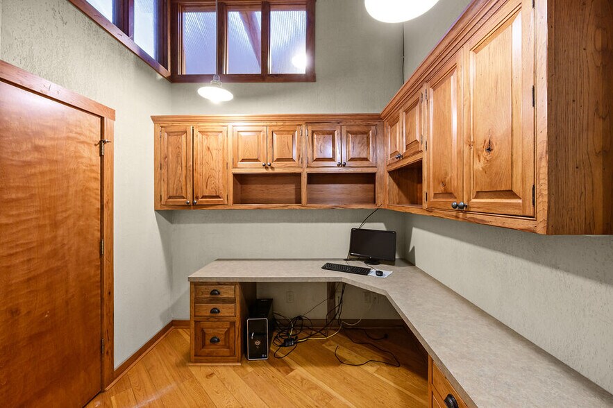 More Photos Of 10960 State Route 550, Vincent Healthcare For Sale