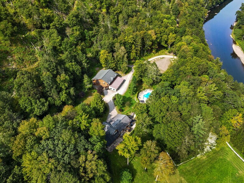 More Photos Of 1650 Bodoit Rd, Fishs Eddy Hotel For Sale