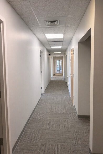 More Photos Of 100 W Guilford St, Thomasville Office For Lease