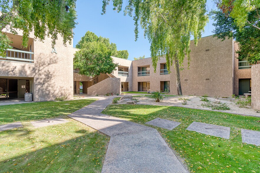 More Photos Of 1930 S Alma School Rd, Mesa Office For Lease