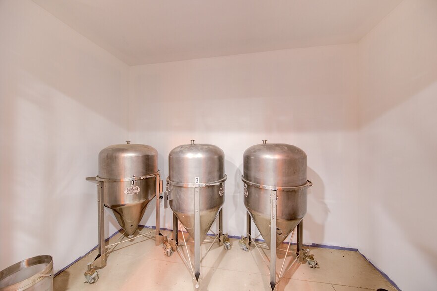 More Photos Of 2930 Rt 43, Averill Park Restaurant For Sale