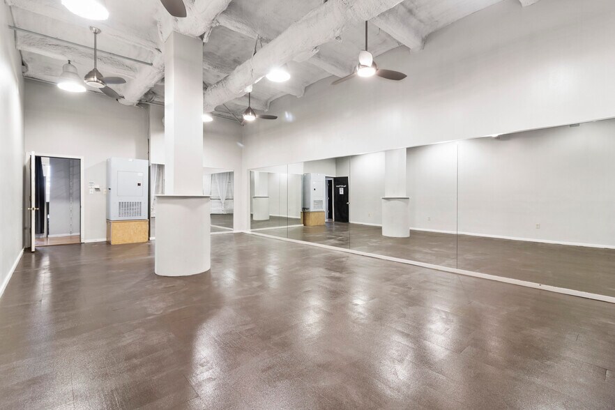 More Photos Of 1111 W Lancaster Ave, Bryn Mawr Apartments For Lease