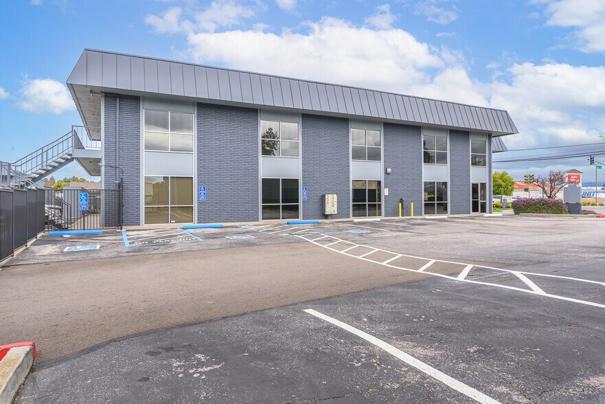 More Photos Of 1900 Lafayette St, Santa Clara Loft Creative Space For Sale