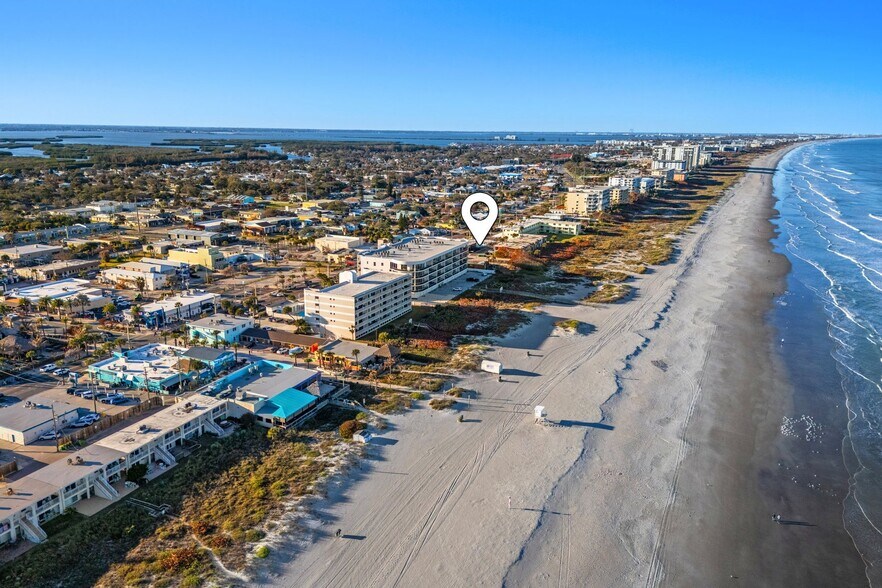 More Photos Of 101 N Atlantic Ave, Cocoa Beach General Retail For Sale
