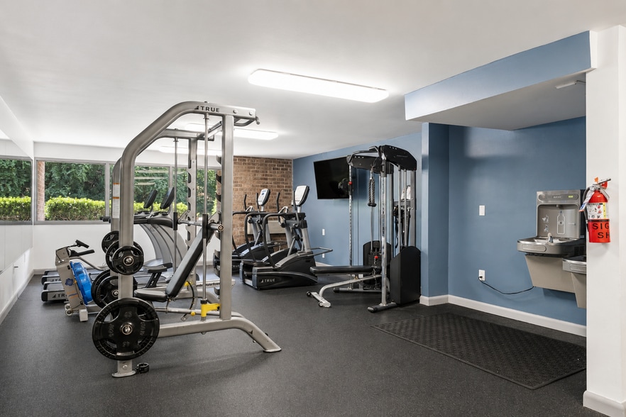 More Photos Of 600 Martin Luther King Jr Blvd, Chapel Hill Apartments For Sale