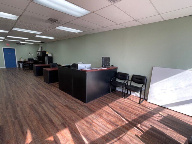 More Photos Of 4010 W 63rd St, Chicago Storefront For Lease