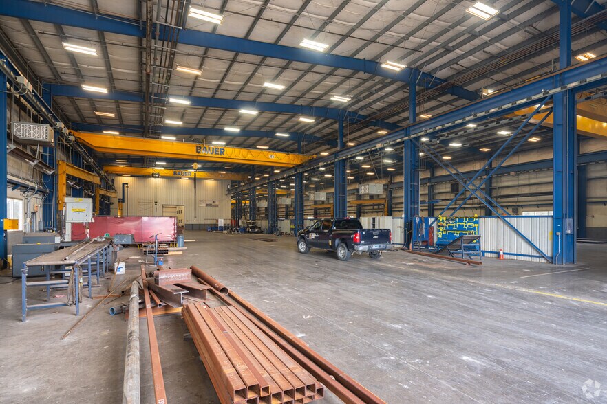 More Photos Of 100 N FM 3083 Rd, Conroe Manufacturing For Lease