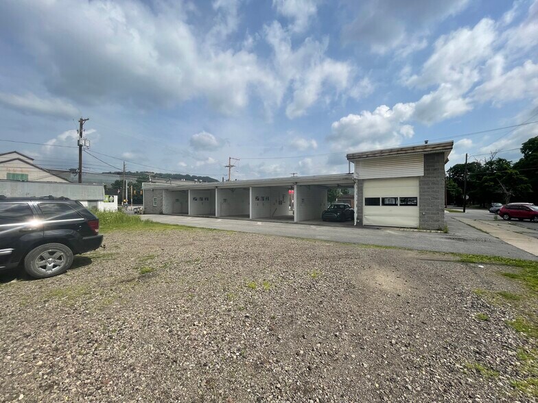 More Photos Of 105 Ohio St, Johnstown Carwash For Sale