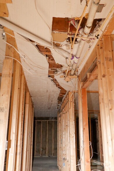 More Photos Of 6135 Petty St SW, Covington General Retail For Sale