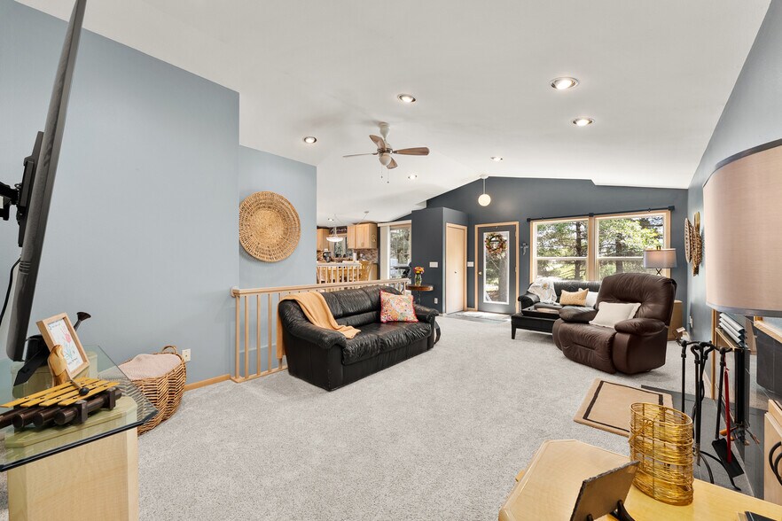 More Photos Of 22946 100th Ave, Cadott Manufacturing For Sale