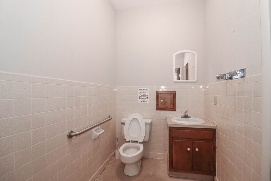 More Photos Of , Rockwell Medical For Lease