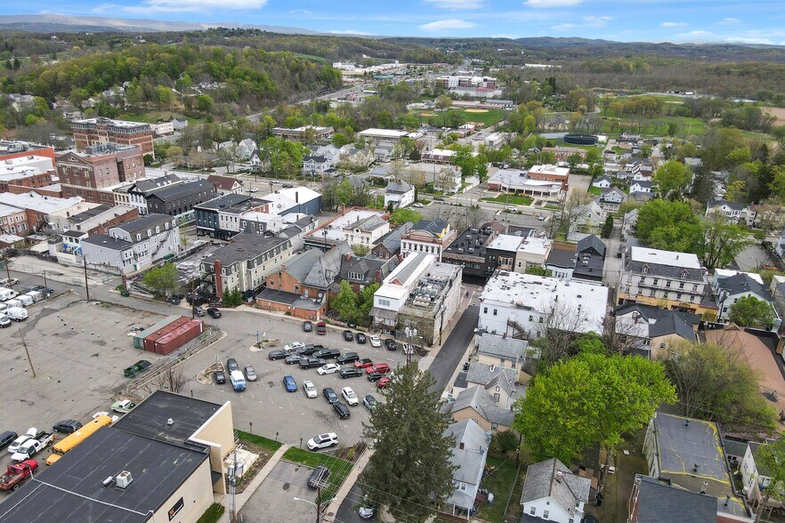 More Photos Of 170-172 Spring St, Newton Office For Sale