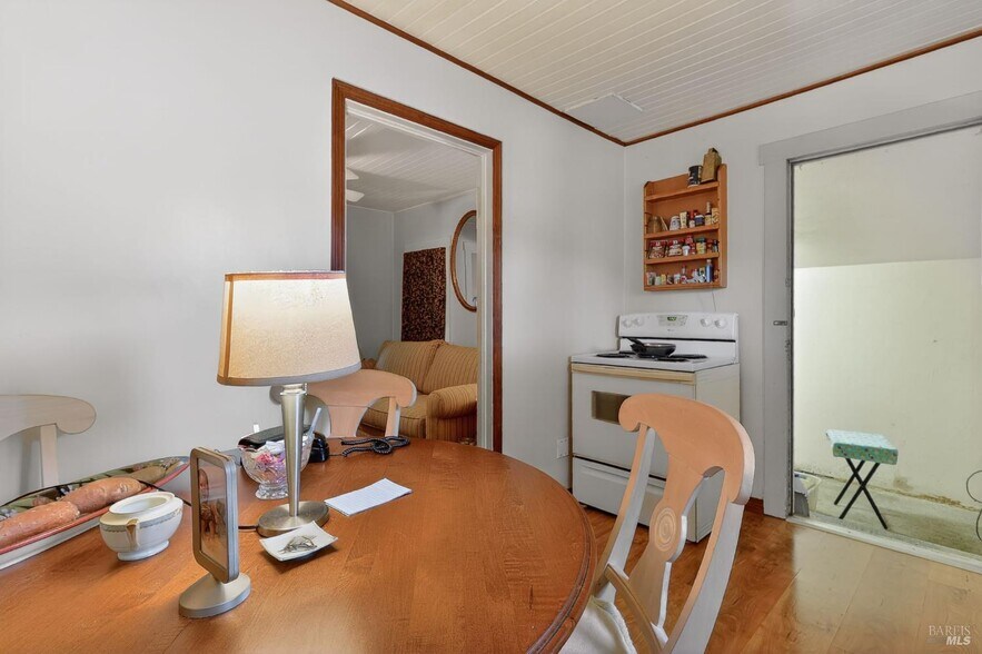 More Photos Of 9645 Lee St, Upper Lake Multifamily For Sale