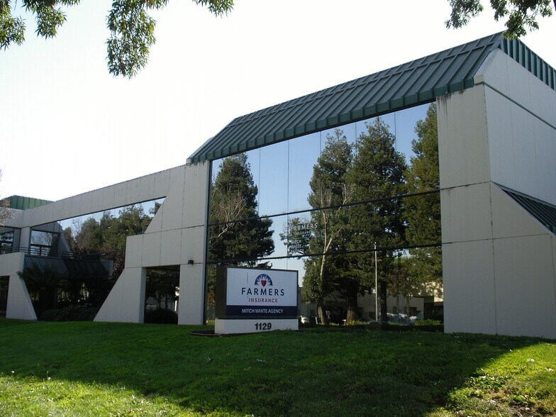 More Photos Of 1129 Industrial Ave, Petaluma Warehouse For Lease
