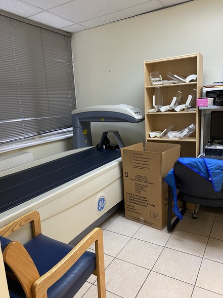 More Photos Of 41-25 KISSENA Blvd, Flushing Apartments For Lease
