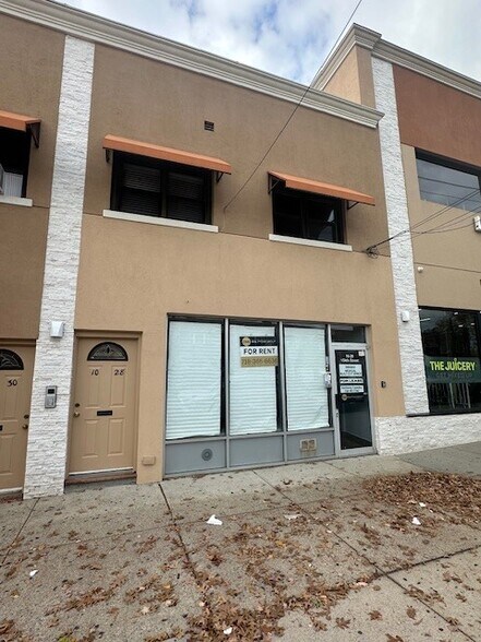 More Photos Of 1028 154th St, Whitestone Storefront Retail Office For Lease