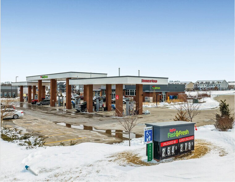More Photos Of 9150 SE University Ave, West Des Moines Convenience Store For Sale