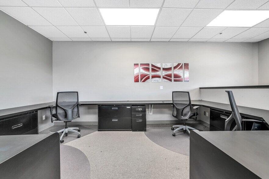 More Photos Of 2860 E Thousand Oaks Blvd, Thousand Oaks Office For Lease