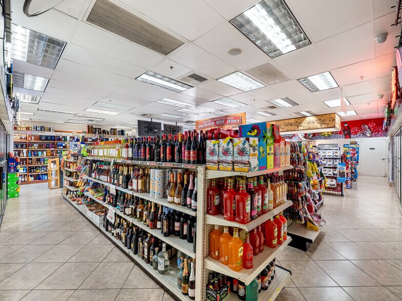 More Photos Of 6000 Mariposa Rd, Oak Hills Service Station For Sale