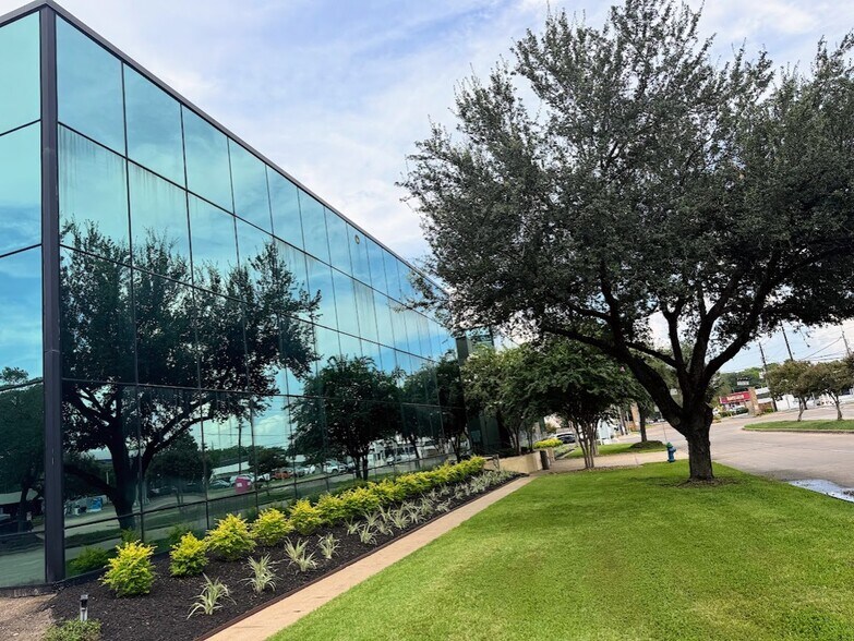 Primary Photo Of 1880 S Dairy Ashford Rd, Houston Office Residential For Lease