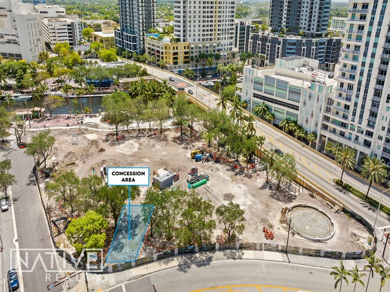 More Photos Of 32 Las Olas blvd, Fort Lauderdale Restaurant For Lease