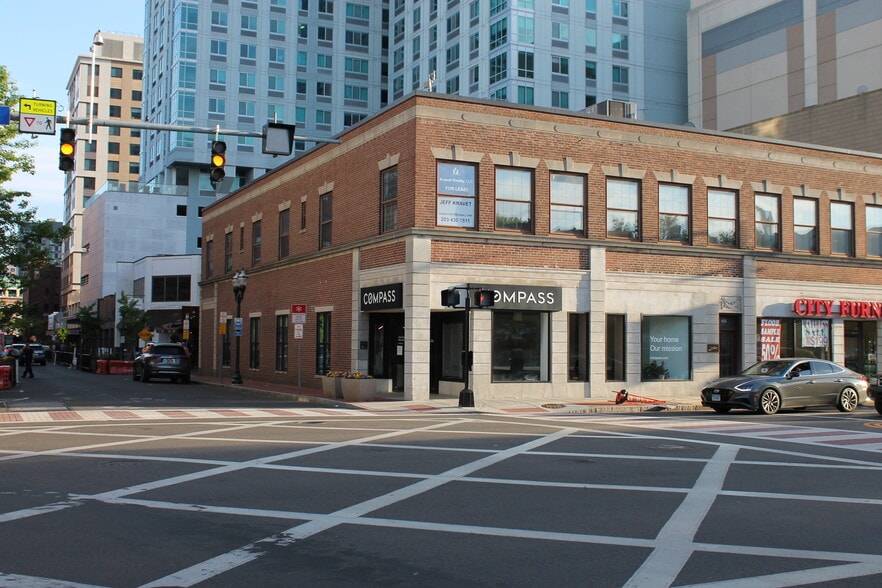 More Photos Of 65-69 Broad St, Stamford Storefront Retail Office For Lease