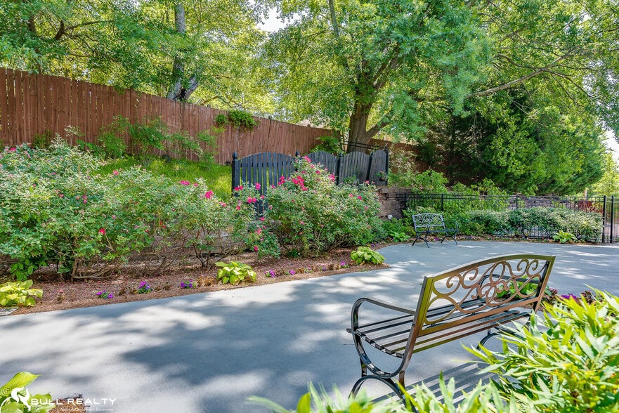 More Photos Of 519 Lawrenceville St, Norcross Assisted Living For Sale