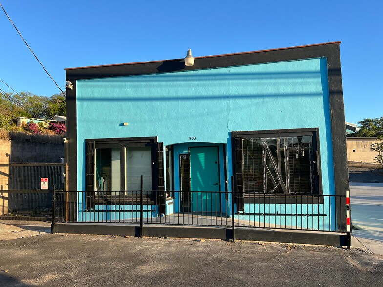 Primary Photo Of 1750 Kaahumanu Ave, Wailuku Storefront For Sale