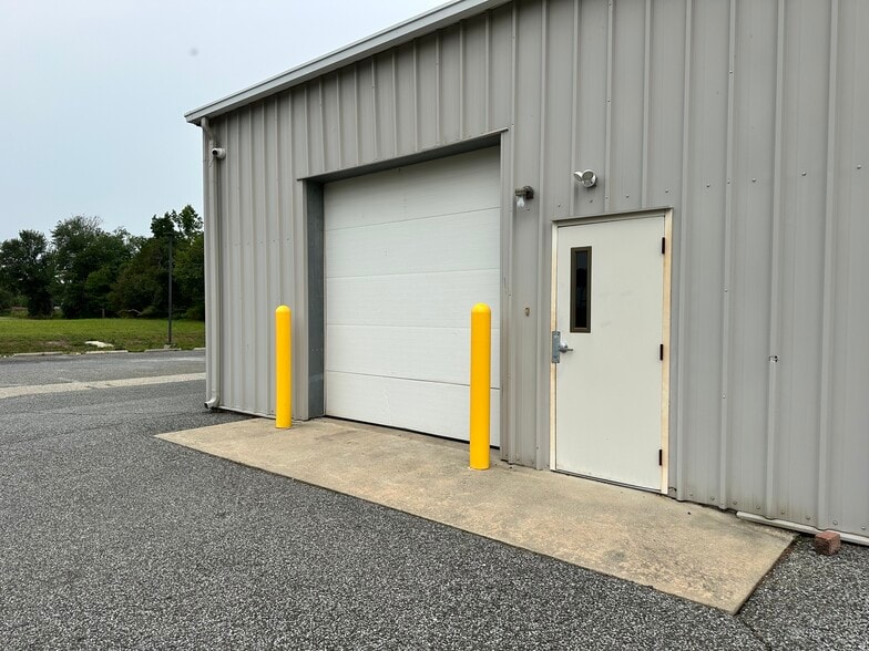 More Photos Of 1980 S West Blvd, Vineland Manufacturing For Sale