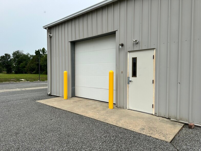 More Photos Of 1980 S West Blvd, Vineland Manufacturing For Lease