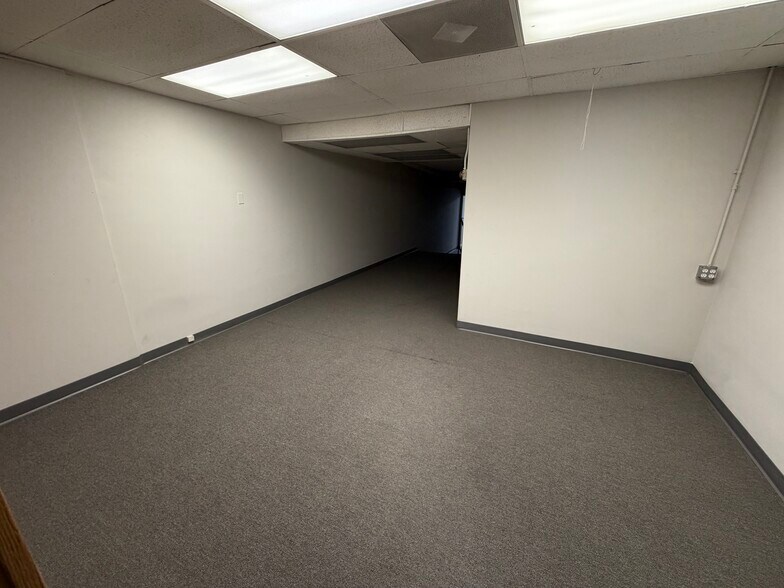 More Photos Of 9323 Rush St, South El Monte Manufacturing For Sale
