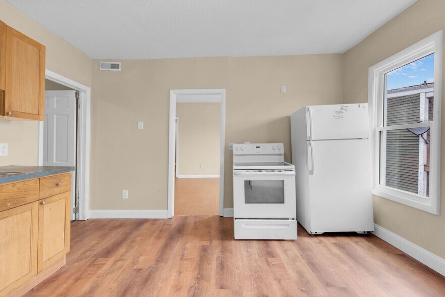 More Photos Of , Waterbury Multifamily For Sale