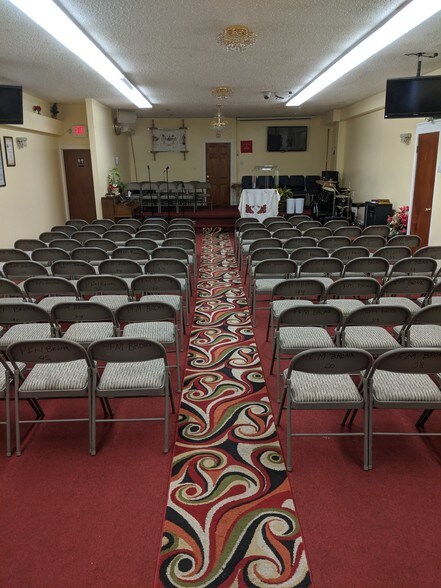 More Photos Of 974-976 E Gun Hill Rd, Bronx Storefront Retail Residential For Sale