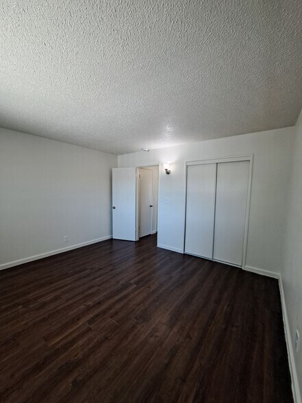 More Photos Of 441 S Dearing Ave, Fresno Apartments For Sale