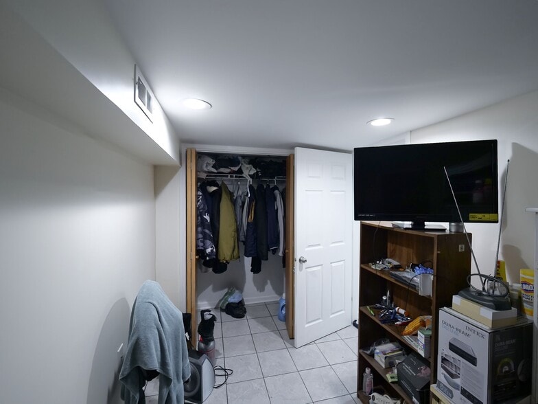 More Photos Of 2312 W 21st St, Chicago Apartments For Sale
