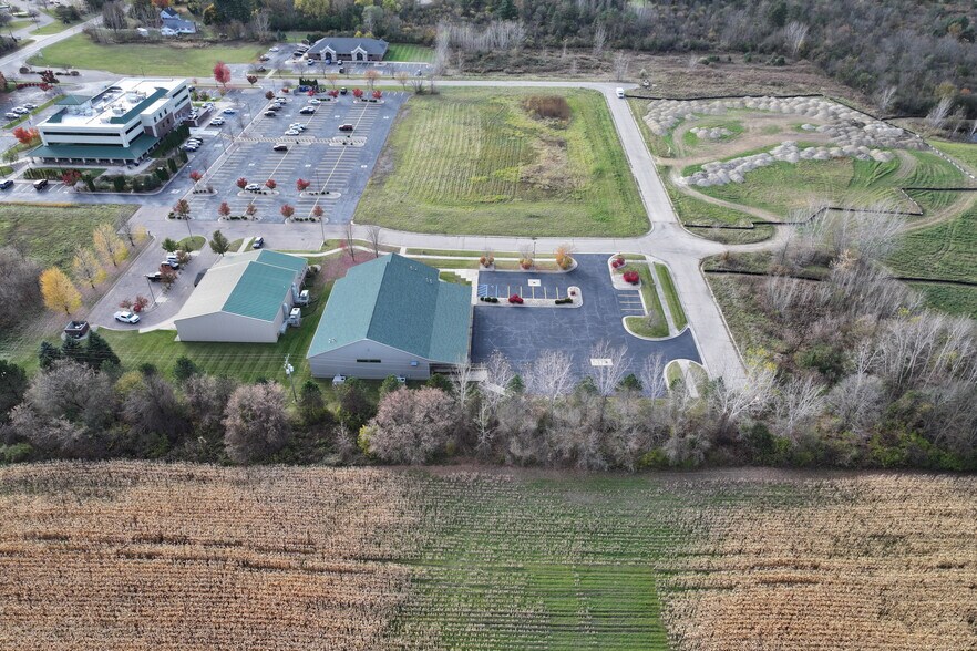 More Photos Of 1443 Granger Dr, Davison Medical For Lease