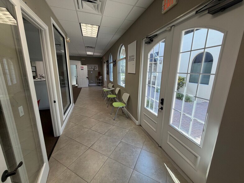 More Photos Of 5460-5466 Village Dr, Rockledge Unknown For Lease