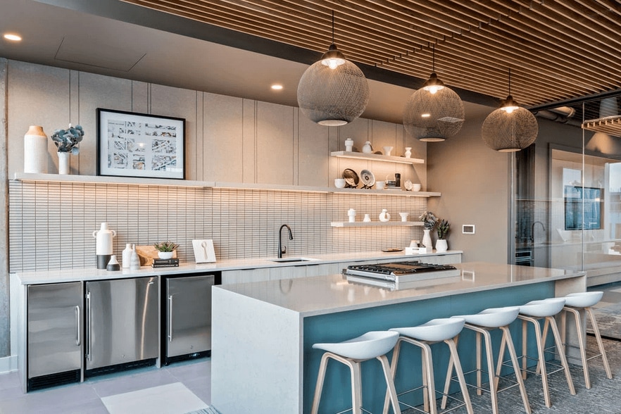 More Photos Of 730 N Milwaukee Ave, Chicago Apartments For Lease