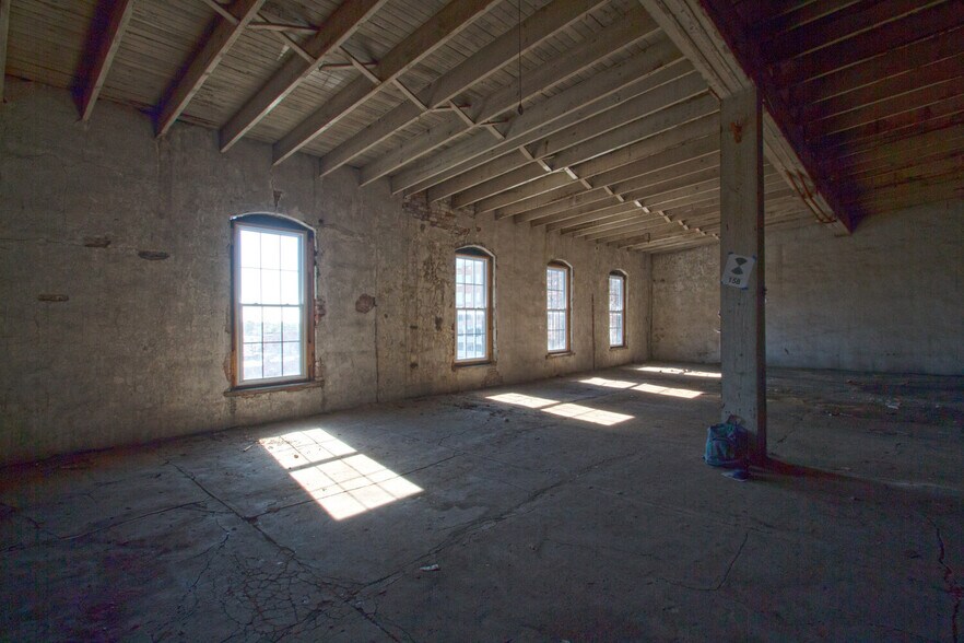 More Photos Of 479 S Ludlow St, Columbus Office For Lease