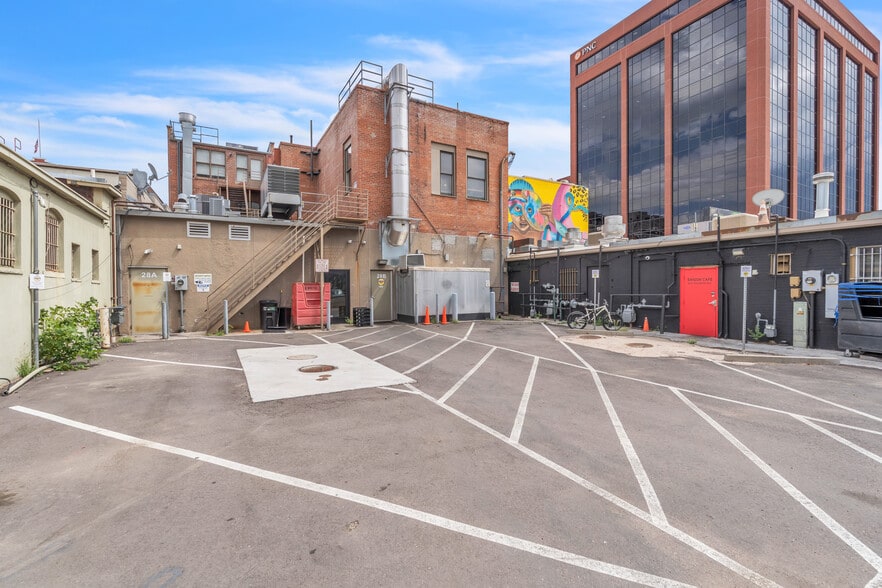 More Photos Of 26-28 S Tejon St, Colorado Springs Restaurant For Lease