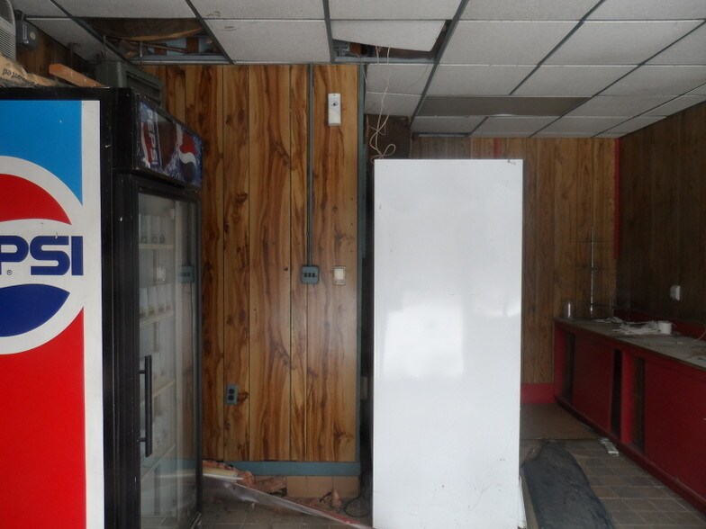 More Photos Of 1154 State Rt 23, Wantage Auto Repair For Sale