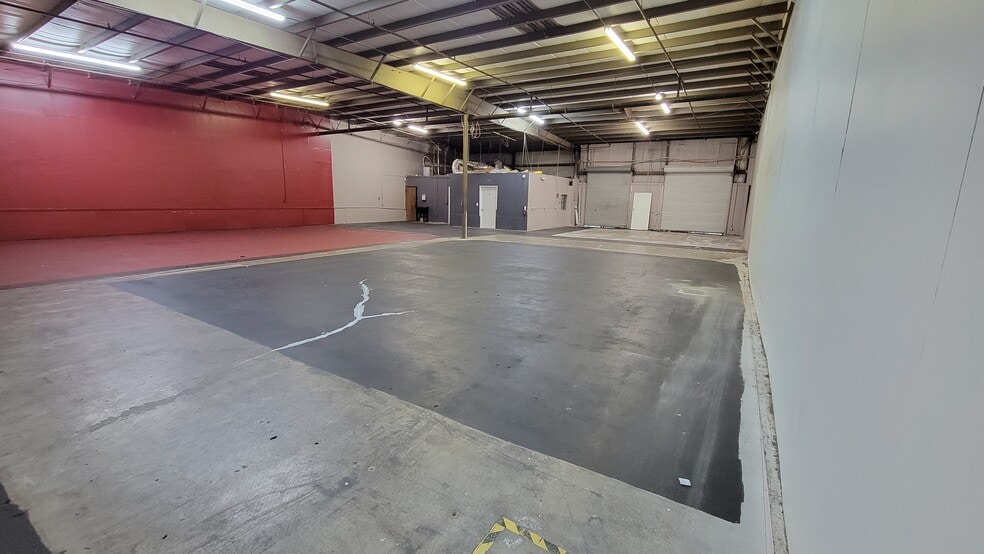 More Photos Of 10207-10235 General Dr, Orlando Warehouse For Lease